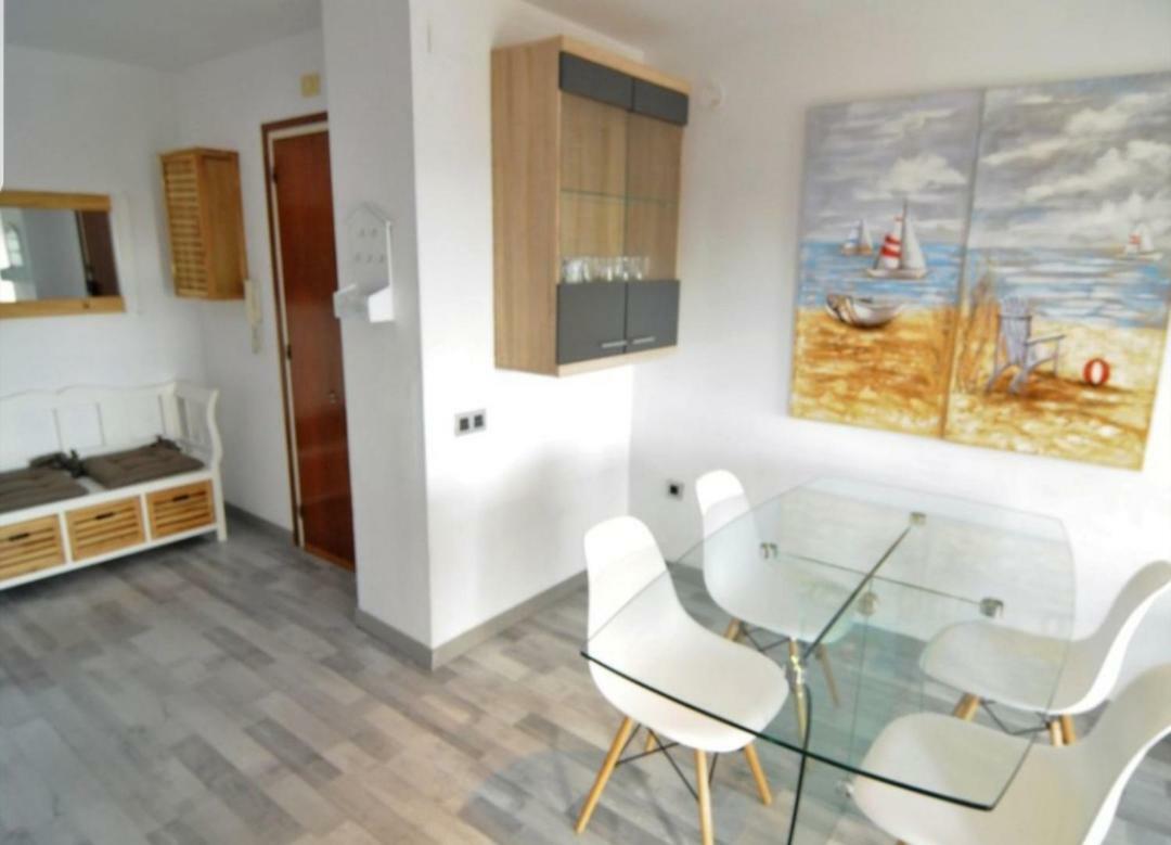 Apartamento Malgrat De Mar Esterno foto